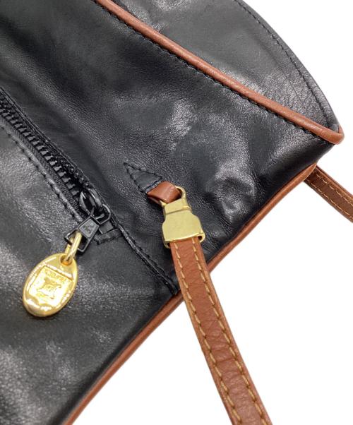 CELINE（セリーヌ）CELINE (セリーヌ) ショルダーバッグ ブラックの古着・服飾アイテム