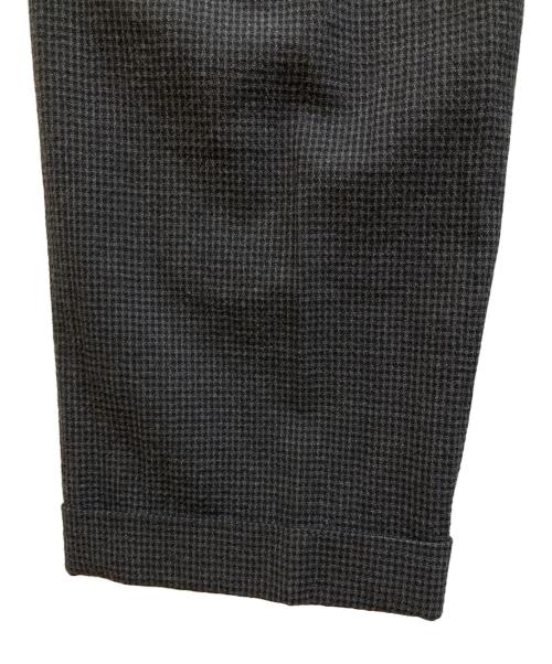 COMME des GARCONS HOMME（コムデギャルソン オム）COMME des GARCONS HOMME (コムデギャルソン オム) タックパンツ グレー サイズ:SIZE Mの古着・服飾アイテム