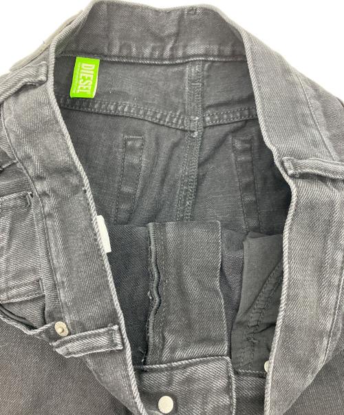 DIESEL（ディーゼル）DIESEL (ディーゼル) D-AKEMIワイドフレアブラックデニムパンツ ブラック サイズ:28の古着・服飾アイテム