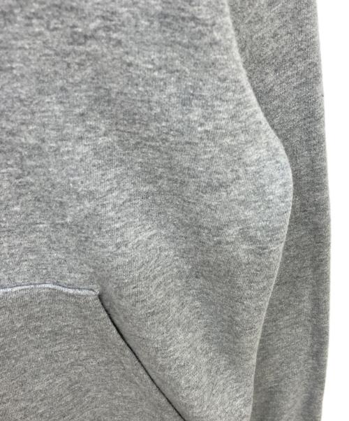 F.C.R.B.（エフシーレアルブリストル）F.C.R.B. (エフシーレアルブリストル) APPLIQUE LOGO PULL OVER HOODY グレー サイズ:Sの古着・服飾アイテム