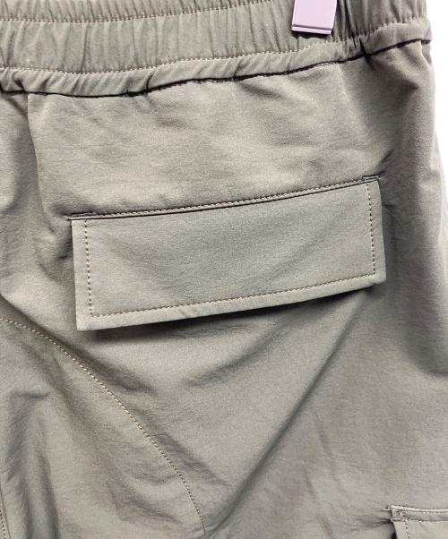 DAIWA PIER39（ダイワ ピア39）DAIWA PIER39 (ダイワ ピア39) TECH LOOSE STRETCH 6P MIL PANTS　テック ルーズ ストレッチ シックスピー ミル パンツ オリーブ サイズ:Mの古着・服飾アイテム