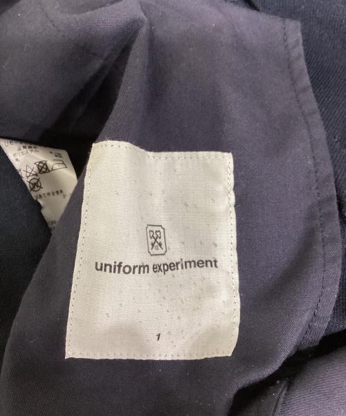 uniform experiment（ユニフォームエクスペリメント）uniform experiment (ユニフォームエクスペリメント) CARROT FIT CROPPED PANTS　クロップドパンツ ネイビー サイズ:01の古着・服飾アイテム