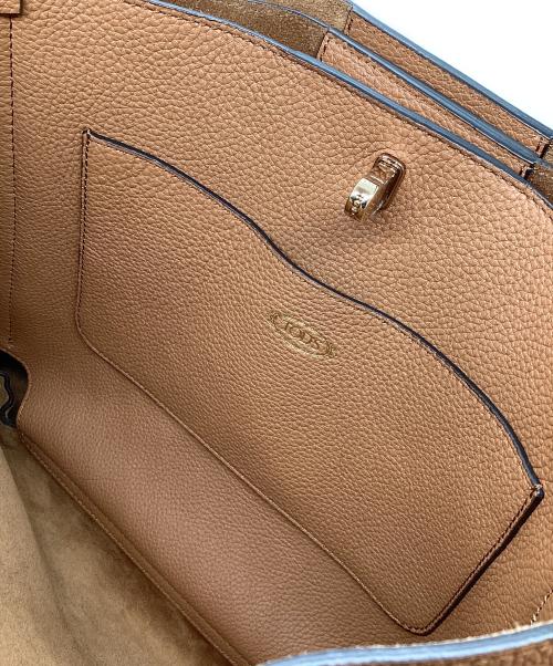 TOD'S（トッズ）TOD'S (トッズ) T Timeless Shoulder Bag ブラウンの古着・服飾アイテム