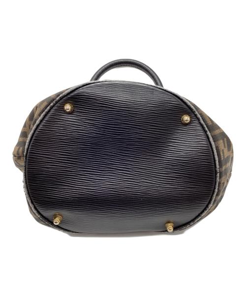 FENDI（フェンディ）FENDI (フェンディ) ハンドバッグ ブラウンの古着・服飾アイテム