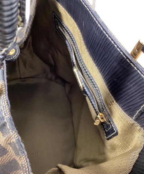 FENDI（フェンディ）FENDI (フェンディ) ハンドバッグ ブラウンの古着・服飾アイテム