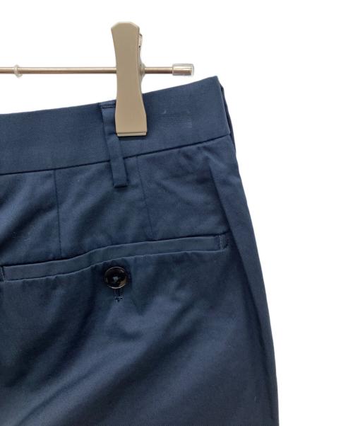 TOMORROW LAND（トゥモローランド）TOMORROW LAND (トゥモローランド) アイスコットンチノ スリムパンツ ネイビー サイズ:42の古着・服飾アイテム