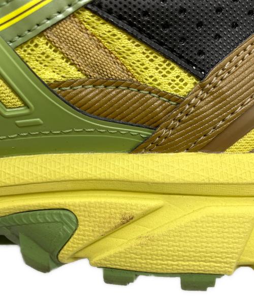 asics（アシックス）asics (アシックス) スニーカー イエロー サイズ:28の古着・服飾アイテム