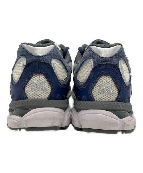 asics（アシックス）asics (アシックス) スニーカー ホワイト×ネイビー サイズ:27.5の古着・服飾アイテム