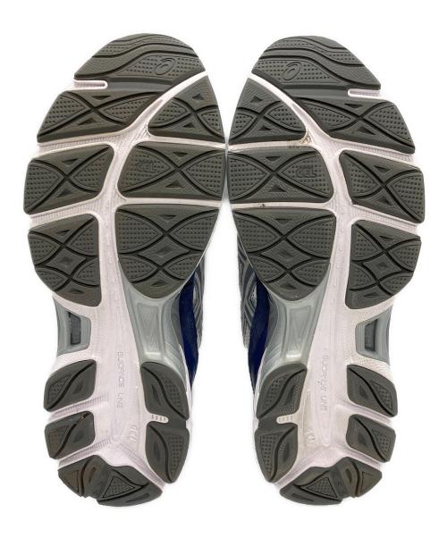 asics（アシックス）asics (アシックス) スニーカー ホワイト×ネイビー サイズ:27.5の古着・服飾アイテム