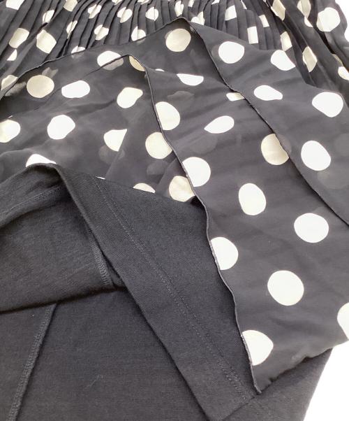 JUNYA WATANABE COMME des GARCONS（(ジュンヤワタナベ コムデギャルソン）JUNYA WATANABE COMME des GARCONS ((ジュンヤワタナベ コムデギャルソン) レイヤード ドットスカート ブラック サイズ:SSの古着・服飾アイテム