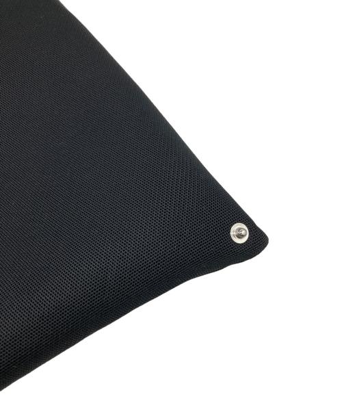 MM6 Maison Margiela（エムエムシックスメゾンマルジェラ）MM6 Maison Margiela (エムエムシックスメゾンマルジェラ) ジャパニーズメッシュハンドバッグ ブラックの古着・服飾アイテム