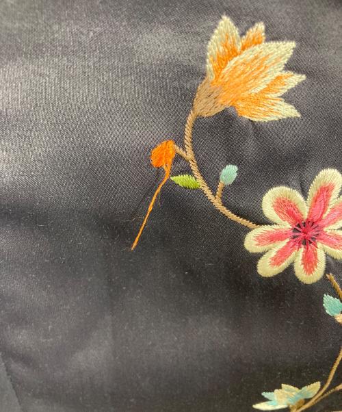 VIVIENNE TAM（ヴィヴィアンタム）VIVIENNE TAM (ヴィヴィアンタム) 花柄刺繍ブルゾン ネイビー サイズ:1の古着・服飾アイテム