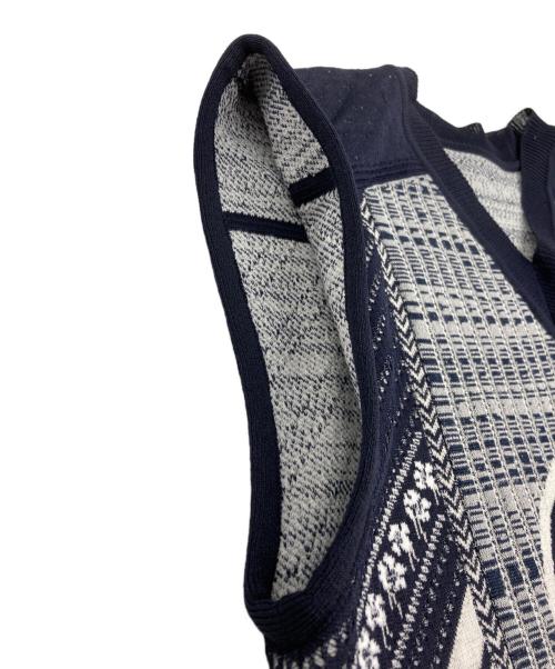 Mame Kurogouchi（マメクロゴウチ）Mame Kurogouchi (マメクロゴウチ) Osmanthus Motif Jacquard Knitted Vest ネイビー サイズ: 2の古着・服飾アイテム