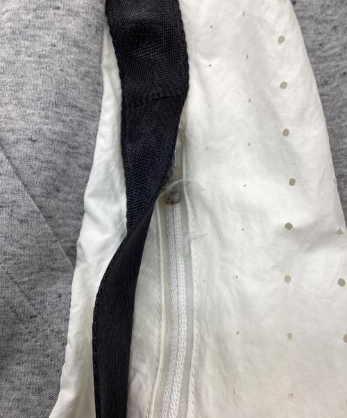 NIKE（ナイキ）NIKE (ナイキ) sacai (サカイ) NRG HOODIE グレー サイズ:ＸＳの古着・服飾アイテム