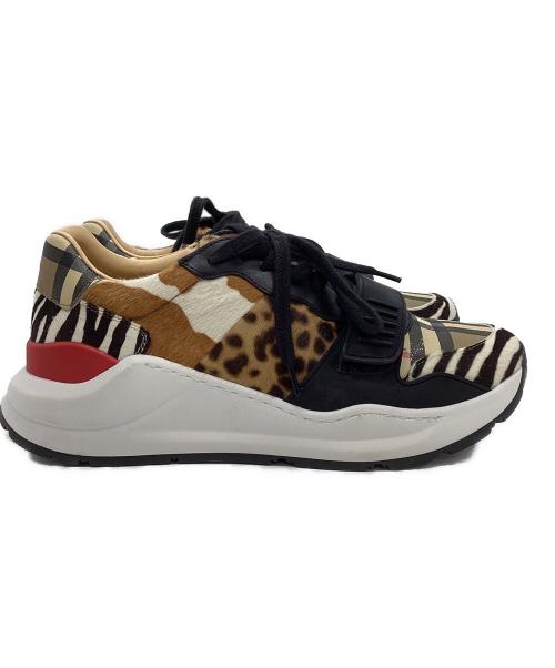 BURBERRY（バーバリー）BURBERRY (バーバリー) New Regis Sneakers ベージュ×ホワイト サイズ:40の古着・服飾アイテム