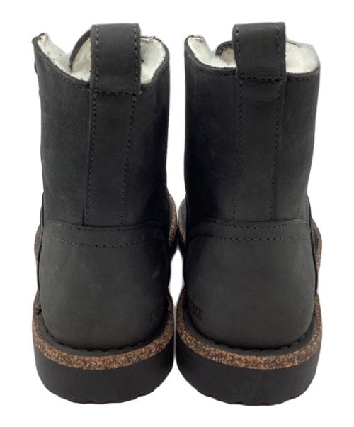 BIRKENSTOCK（ビルケンシュトック）BIRKENSTOCK (ビルケンシュトック) ブライソンシアリンググラファイトヌバックレザーブーツ グレー サイズ:24の古着・服飾アイテム