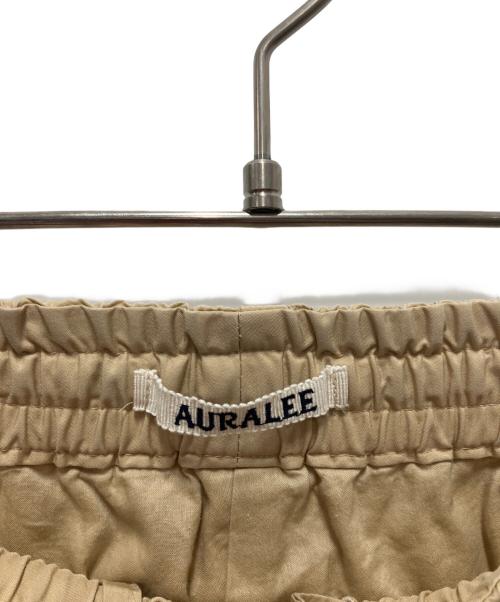 AURALEE（オーラリー）AURALEE (オーラリー) HIGH COUNT FINX OX SHORTS ブラウン サイズ:3の古着・服飾アイテム