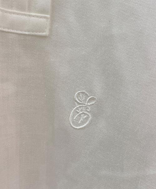 ebure（エブール）ebure (エブール) ラミーサテン シャツワンピース ホワイト サイズ:38の古着・服飾アイテム