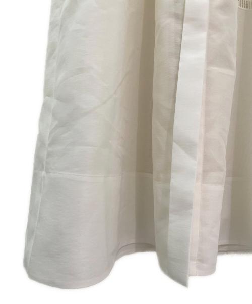 ebure（エブール）ebure (エブール) フラッフィーオーガンジー バンドカラーワンピース ホワイト サイズ:38の古着・服飾アイテム