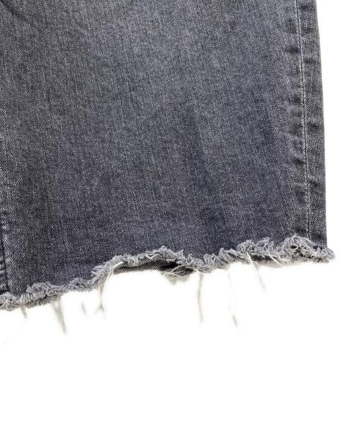 YANUK（ヤヌーク）YANUK (ヤヌーク) カーブテーパード LAURA ブラック サイズ:24の古着・服飾アイテム