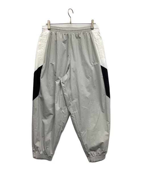 NIKE（ナイキ）NIKE (ナイキ) オーバーサイズド ウーブン トラックパンツ グレー サイズ:Lの古着・服飾アイテム