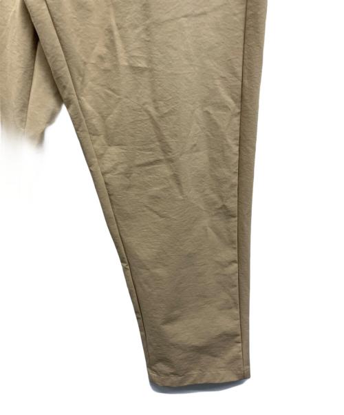 GOLDWIN（ゴールドウイン）GOLDWIN (ゴールドウイン) ワンタックテーパードストレッチパンツ ベージュ サイズ:3の古着・服飾アイテム