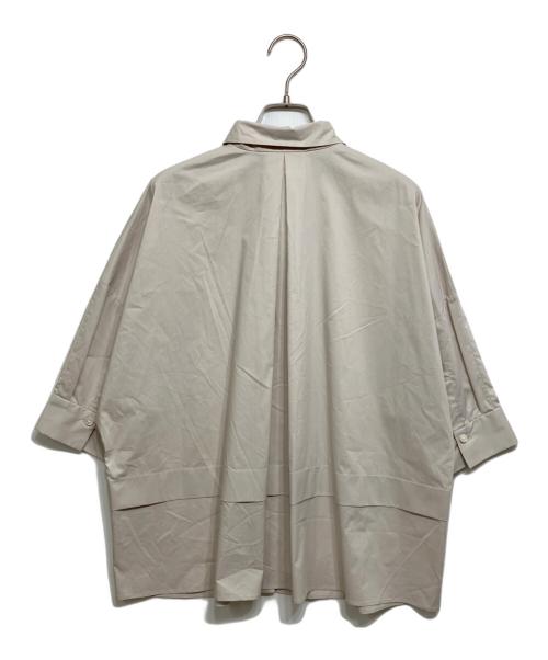 UNTITLED（アンタイトル）UNTITLED (アンタイトル) 7分袖フォルムシャツ グレージュ サイズ:00 未使用品の古着・服飾アイテム