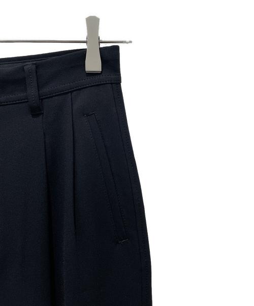 Spick and Span（スピック＆スパン）Spick and Span (スピックアンドスパン) シルキードレープ2タックワイドパンツ ブラック サイズ:34の古着・服飾アイテム