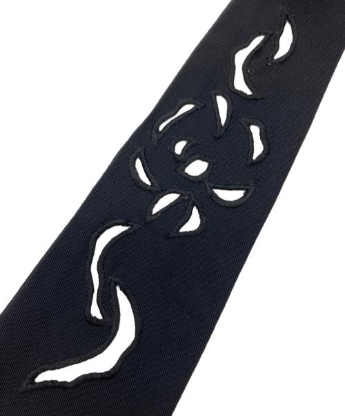 Yohji Yamamoto pour homme（ヨウジヤマモト プールオム）Yohji Yamamoto pour homme (ヨウジヤマモト プールオム) カットワークウールギャバネクタイ ブラック サイズ:-の古着・服飾アイテム