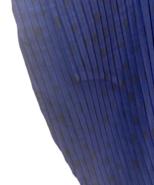 ISSEY MIYAKE（イッセイミヤケ）ISSEY MIYAKE (イッセイミヤケ) サークルプリーツドットブラウス ネイビー サイズ:2の古着・服飾アイテム