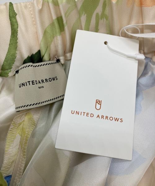 UNITED ARROWS（ユナイテッドアローズ）UNITED ARROWS (ユナイテッドアローズ) ボタニカルプリント パンツ オフホワイト サイズ:34の古着・服飾アイテム