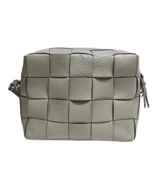 IACUCCI（イアクッチ）IACUCCI (イアクッチ) ショルダーバッグ グレーの古着・服飾アイテム