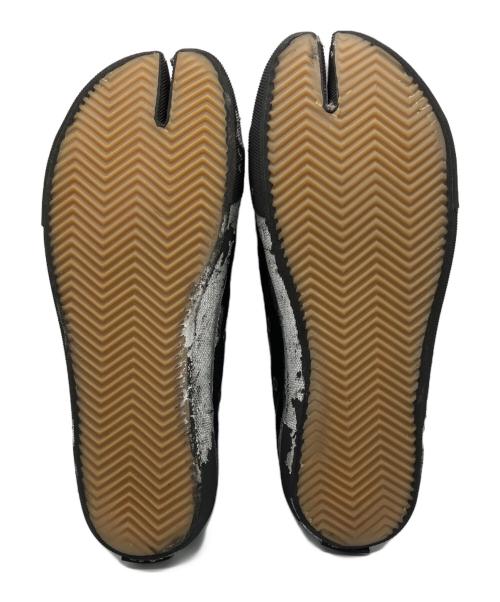 Maison Margiela（メゾンマルジェラ）Maison Margiela (メゾンマルジェラ) 足袋スニーカー ブラック×シルバー サイズ:41の古着・服飾アイテム