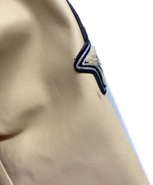 VAN（ヴァン）VAN (ヴァン) レザースリーブスタジャン レッド サイズ:Mの古着・服飾アイテム