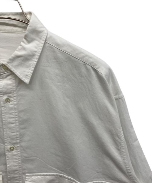 FreshService（フレッシュサービス）FreshService (フレッシュサービス) FLAP POCKET L/S SHIRT ホワイト サイズ:Freeの古着・服飾アイテム