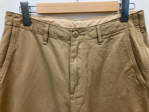 BEAMS（ビームス）BEAMS (ビームス) 1940'sディテール ワイドチノパンツ ブラウン サイズ:Sの古着・服飾アイテム
