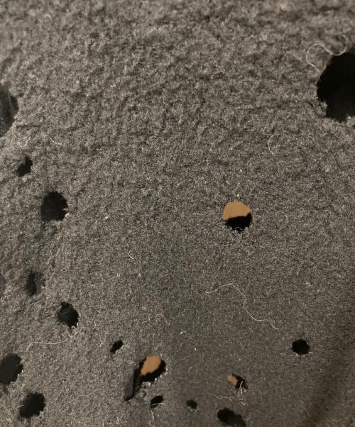 WE11DONE（ウェルダン）WE11DONE (ウェルダン) DISTRESSED LOGO HOODIE ブラック サイズ:SIZE Mの古着・服飾アイテム