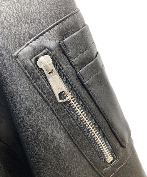 Lui's（ルイス）Lui's (ルイス) フェイクレザーMA-1 ブラック サイズ:FREEの古着・服飾アイテム