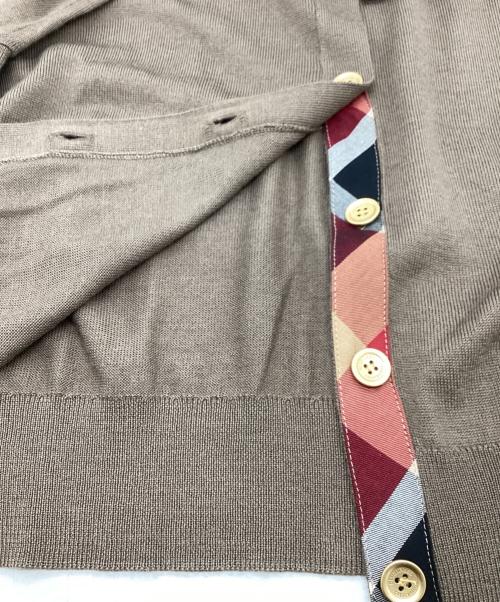BLUE LABEL CRESTBRIDGE（ブルーレーベルクレストブリッジ）BLUE LABEL CRESTBRIDGE (ブルーレーベルクレストブリッジ) クルーネックカーディガン ブラウン サイズ:SIZE 38の古着・服飾アイテム