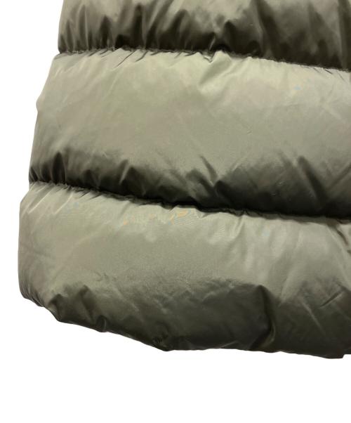 MONCLER（モンクレール）MONCLER (モンクレール) ダウンコート オリーブ サイズ:3の古着・服飾アイテム