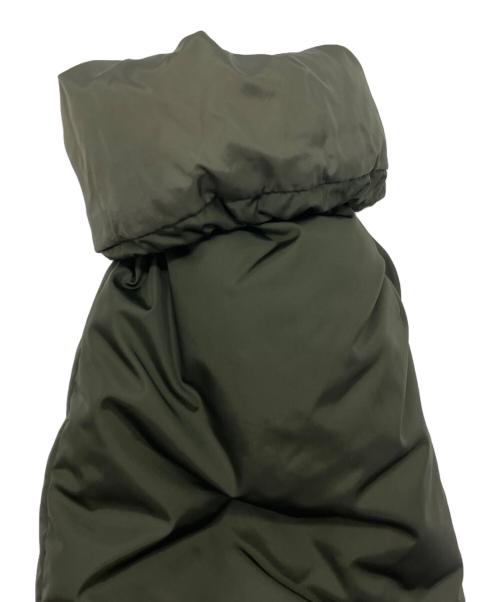 MONCLER（モンクレール）MONCLER (モンクレール) ダウンコート オリーブ サイズ:3の古着・服飾アイテム