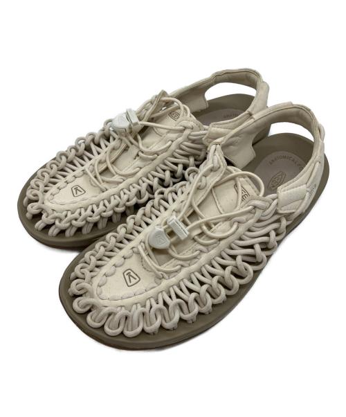 KEEN（キーン）KEEN (キーン) ユニーク サンダル ホワイト サイズ:25の古着・服飾アイテム