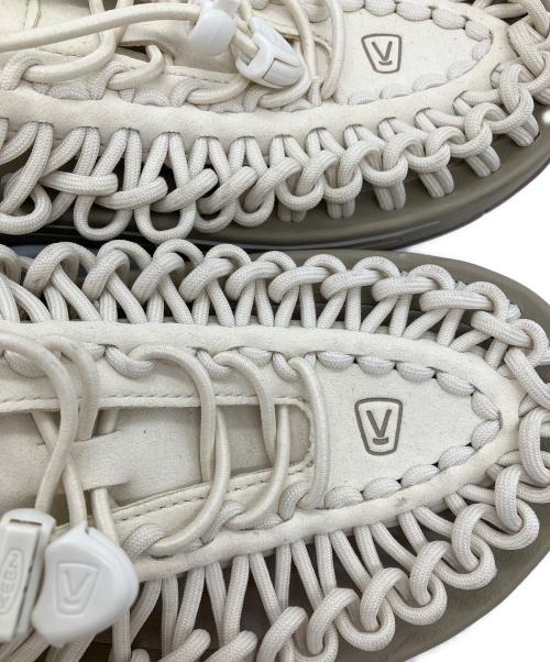 KEEN（キーン）KEEN (キーン) ユニーク サンダル ホワイト サイズ:25の古着・服飾アイテム