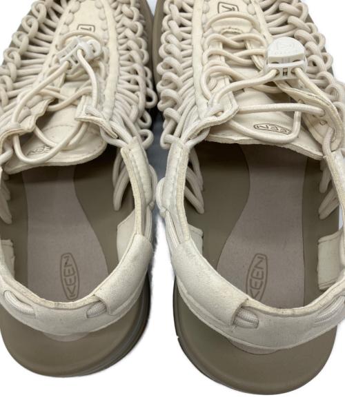 KEEN（キーン）KEEN (キーン) ユニーク サンダル ホワイト サイズ:25の古着・服飾アイテム