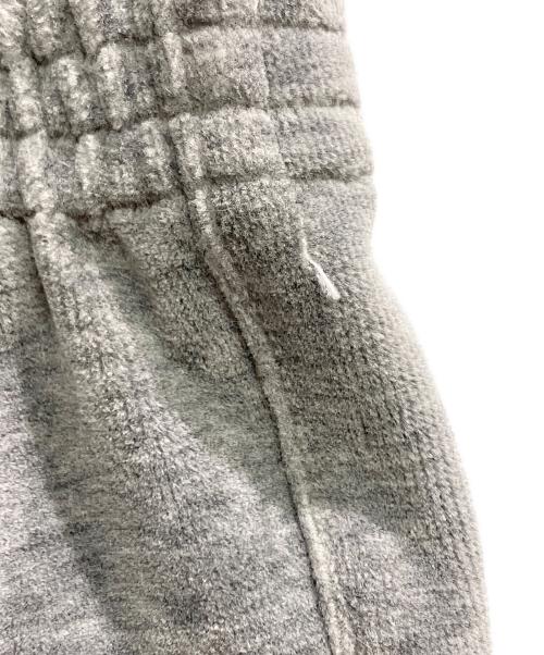 BlackEyePatch（ブラックアイパッチ）BlackEyePatch (ブラックアイパッチ) ベロアショートパンツ グレー サイズ:Lの古着・服飾アイテム