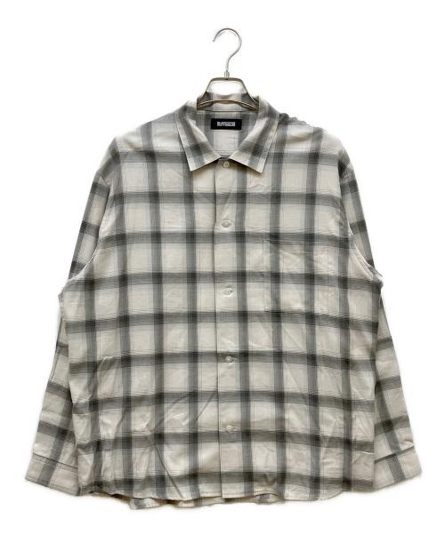 BLACK DOGS ROTTWEILER（ブラックドッグロットワイラー）BLACK DOGS ROTTWEILER (ブラックドッグロットワイラー) R9 OMBRE SHIRT グレー サイズ:Mの古着・服飾アイテム