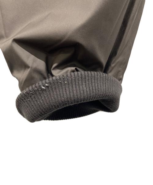 SOPHNET.（ソフネット）SOPHNET. (ソフネット) MICRO TAFFETA PUFFER PANTS グレー×ブルー サイズ:Sの古着・服飾アイテム