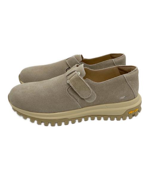 hobo（ホボ）hobo (ホボ) suncore (サンコア) STRAP SLIP ON SHOES COW SUEDE ベージュ サイズ:27の古着・服飾アイテム