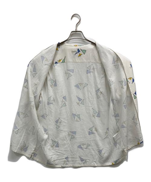 SOLARIS HATMAKERS&Co.（ソラリス ハットメーカーズ）SOLARIS HATMAKERS&Co. (ソラリス ハットメーカーズ) ATOMIC S/S OP SHIRT-TROPICANA ホワイト サイズ:38の古着・服飾アイテム
