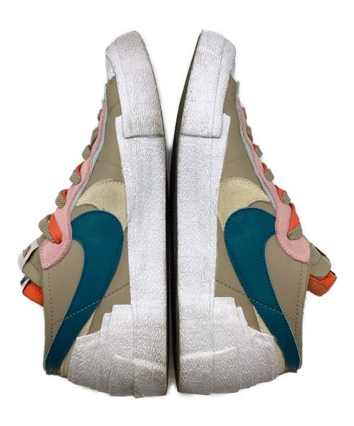 NIKE（ナイキ）NIKE (ナイキ) sacai (サカイ) KAWS (カウズ) ローカットスニーカー ベージュ サイズ:27の古着・服飾アイテム